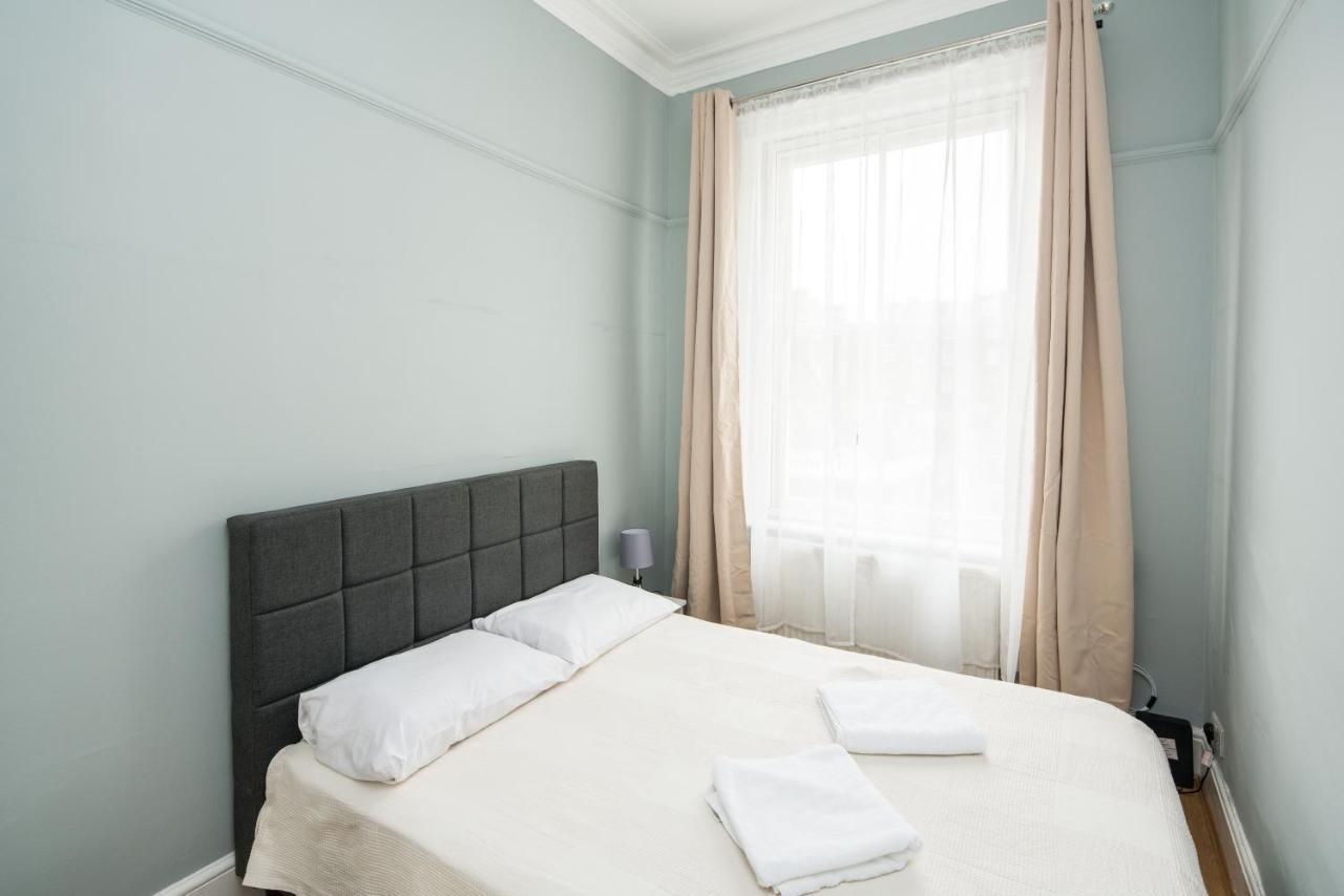 Gloucester Station Gem: 3 Bedroom Oasis London Exteriör bild